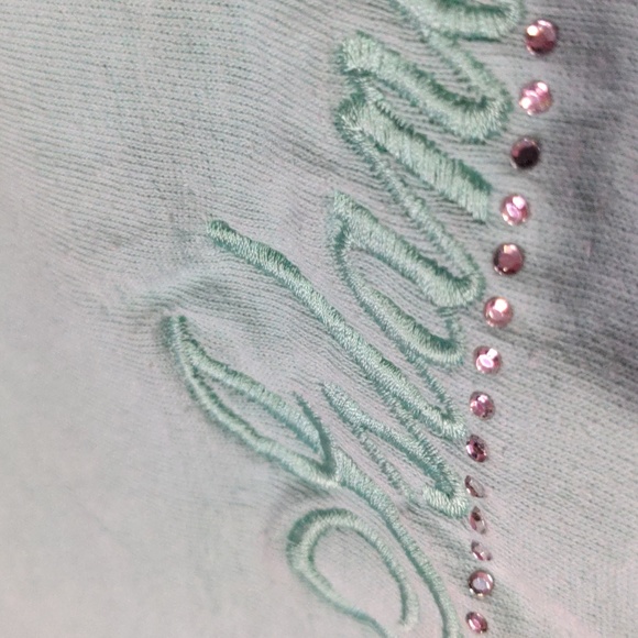 Free add on - Vintage 🏝️Island Breeze🏝️ Tee - Picture 3 of 6